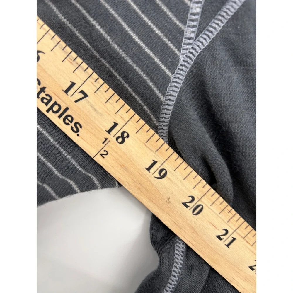 Smartwool Mens Small Merino Wool Striped Base Layer Long Sleeve Shirt Gray